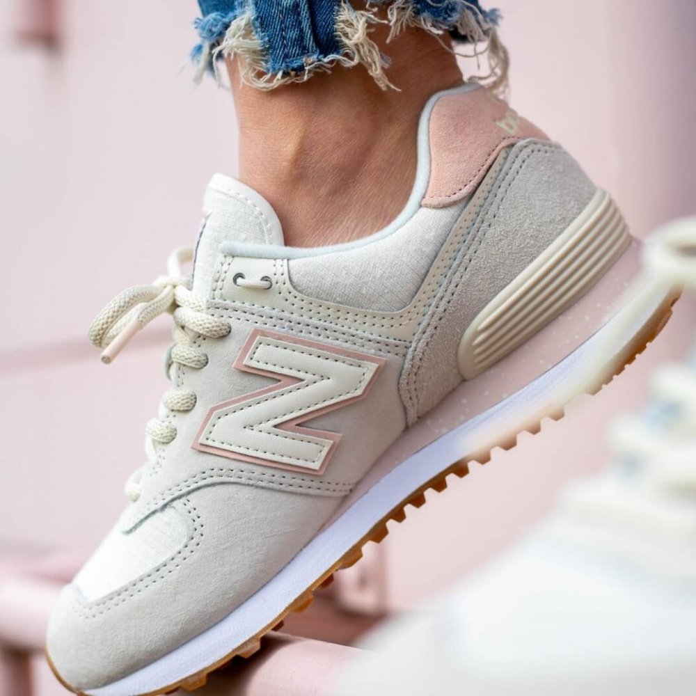 NEW BALANCE 574 WOMEN'S SHOES - Picture 4 of 16